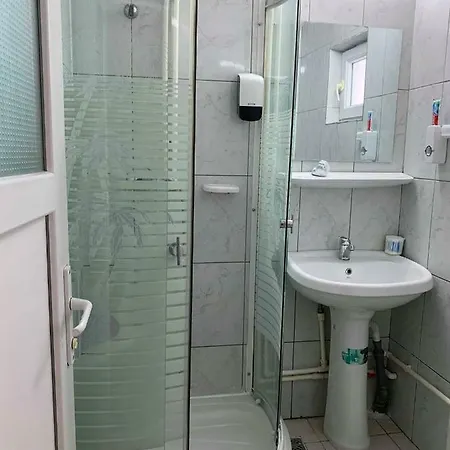 Apartament Cactus Camin Studentesc Pentru Elevi Si Studenti Costineşti